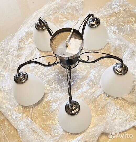 Люстра потолочная бу