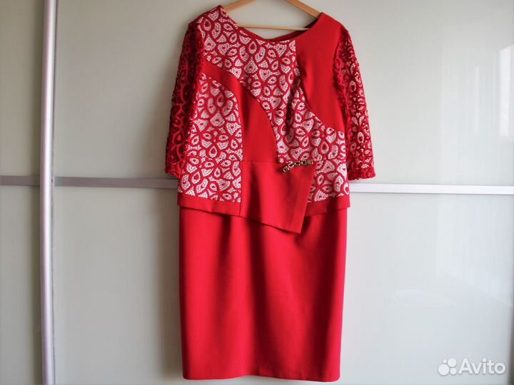 Пакет женских вещей костюмы платья 50 52