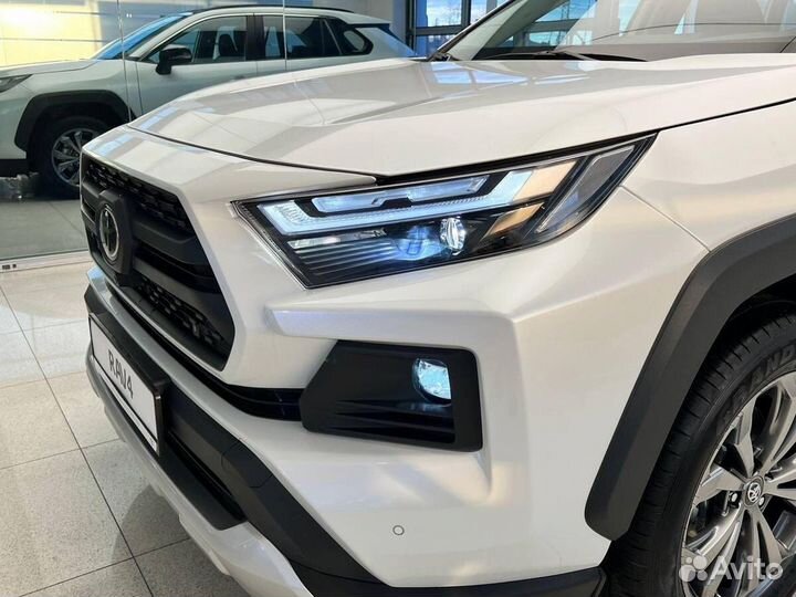 Toyota RAV4 2.0 CVT, 2024