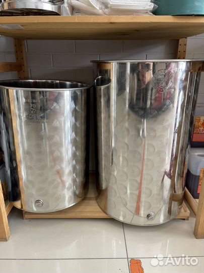 Емкость для вина