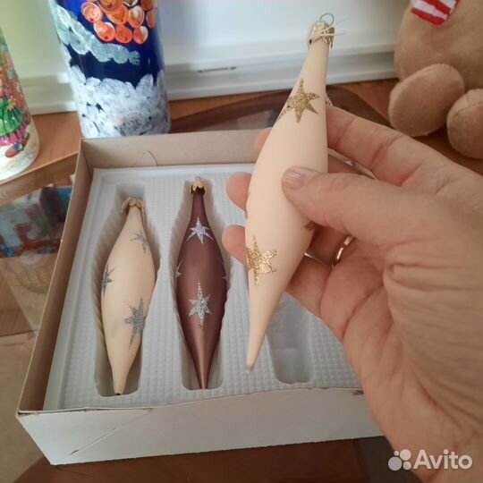 Новогодние елочные игрушки