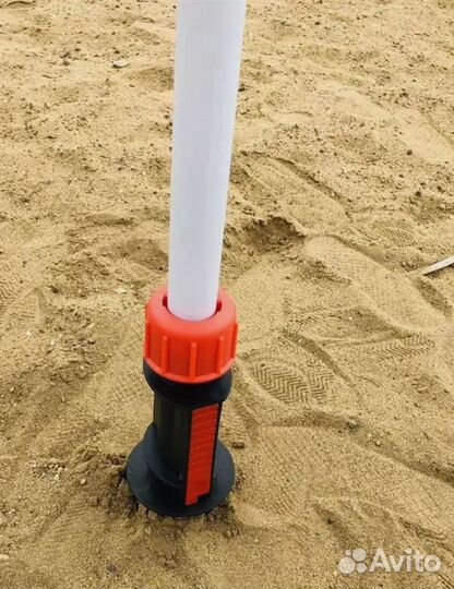 Крепление, держатель для пляжного зонта