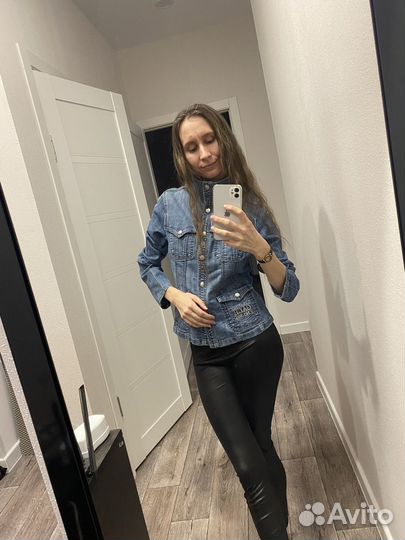 Джинсовая куртка женская 44-46
