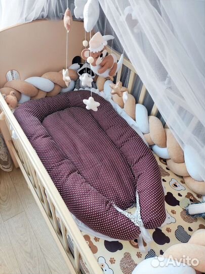 Кокон гнездышко двусторонний для новорожденных