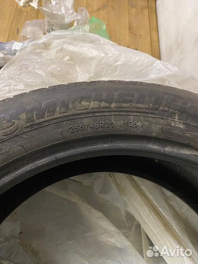 Michelin Latitude Sport 3 255/45 R20 105V