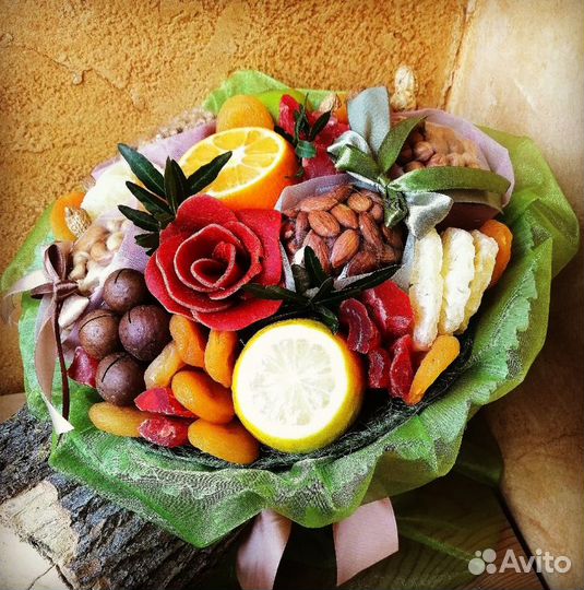 Ореховые букеты. Букеты из орехов и сухофруктов