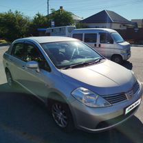 Nissan Tiida Latio 1.5 AT, 2005, 220 000 км, с пробегом, цена 650 000 руб.