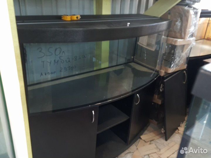 Аквариумы с выгнутым стеклом