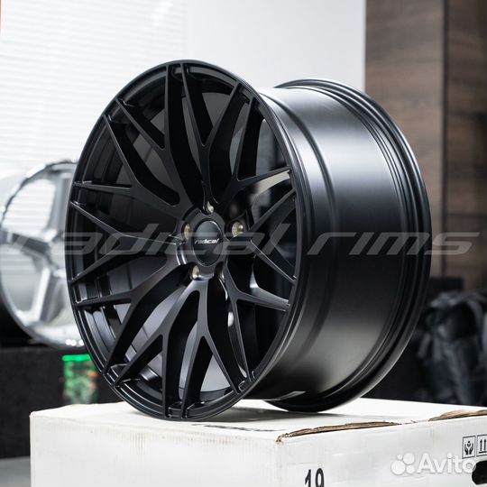 Radical EVO-1 19x9.5 5x112 Satin Black Audi A4 A5