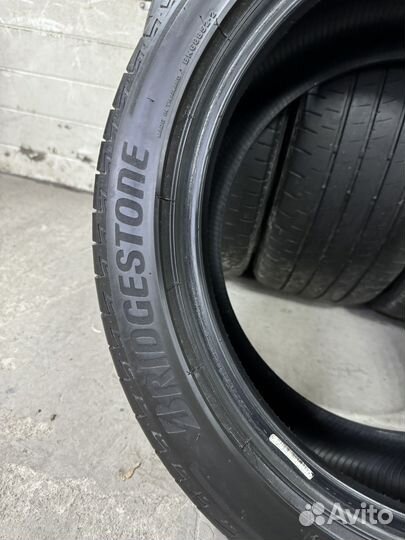 Bridgestone Turanza T005 235/45 R18