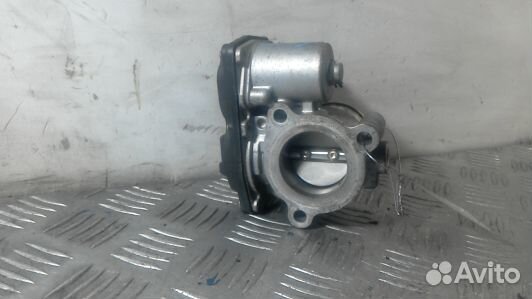 Дроссельная заслонка бензиновая ford focus 3 (93O3