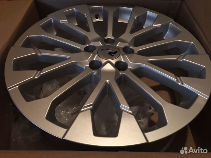 Новые R19 Диски 5x114,3 Toyota Lexus и др