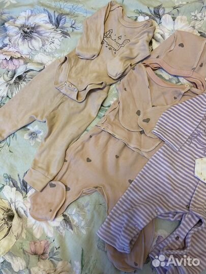 Вещи для новорожденных