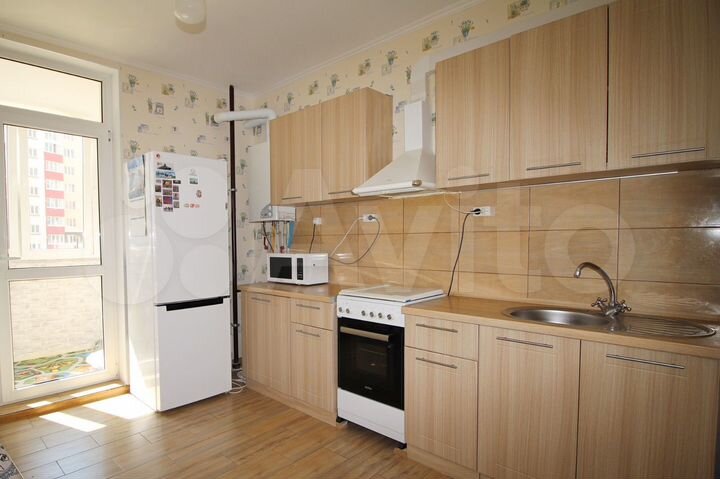 2-к. квартира, 67,3 м², 2/9 эт.