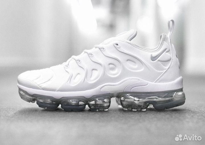 Кроссовки Nike air vapormax plus мужские