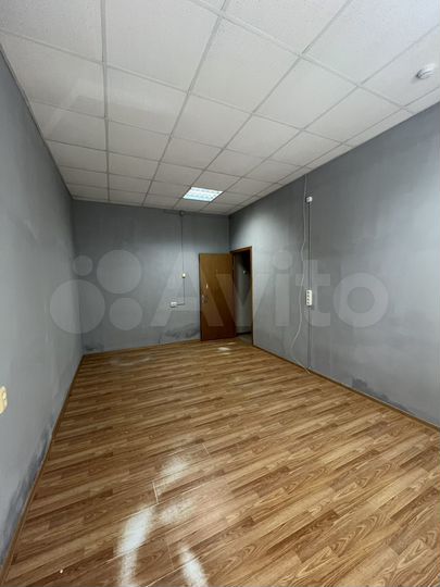 Офис, 17.9 м²