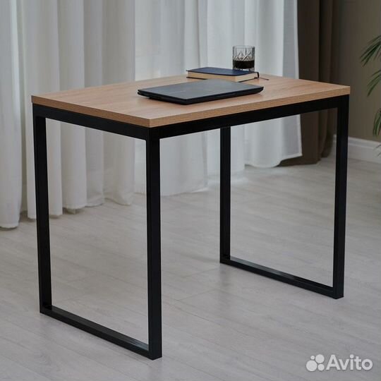 Стол с тумбой / Письменный стол для школьника