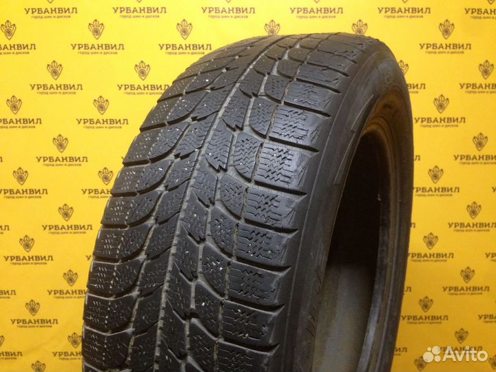 Michelin X-Ice 205/60 R16