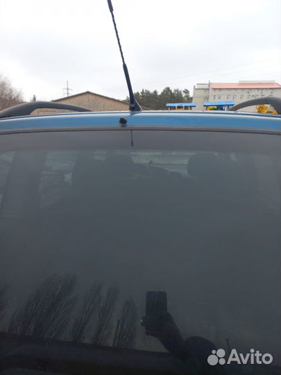 Крышка багажника Opel Zafira A