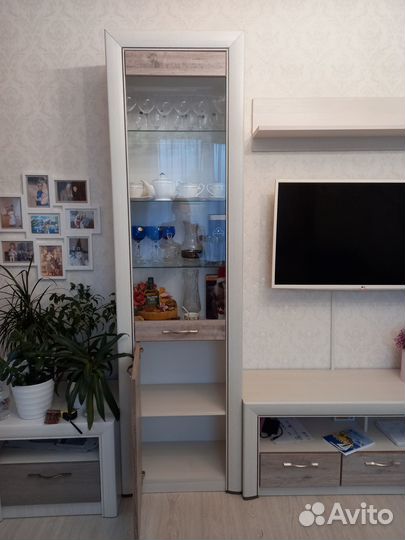 Модульная стенка в гостинную бу