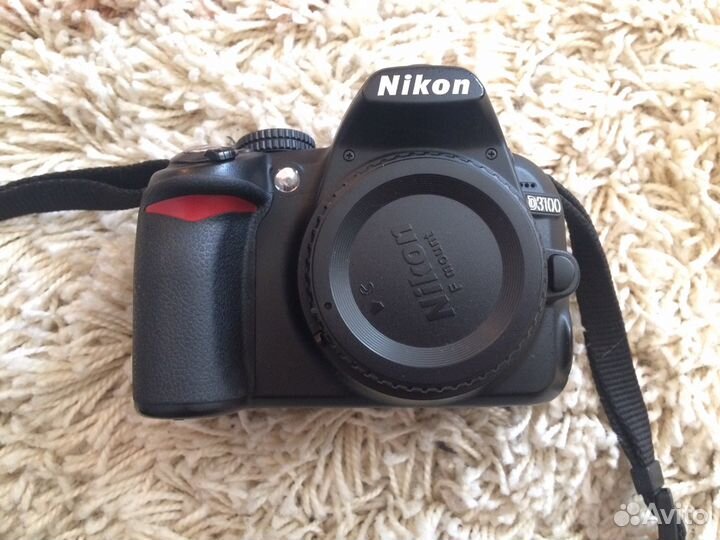 Зеркальная камера