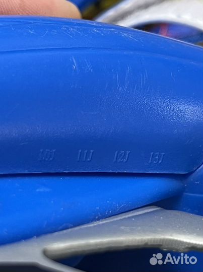 Роликовые коньки