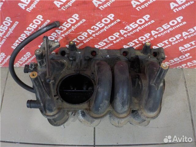 Впускной коллектор Renault Clio 2 LB03 K7J700 2006