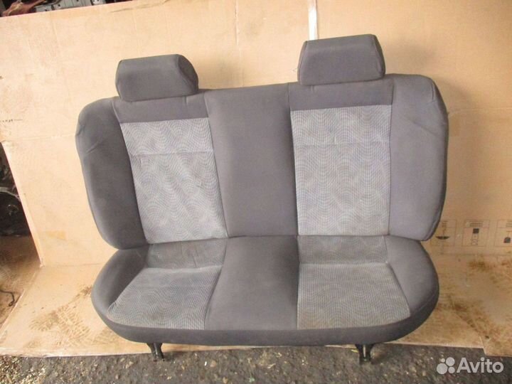 Сиденье заднее (диван) Daewoo Nexia