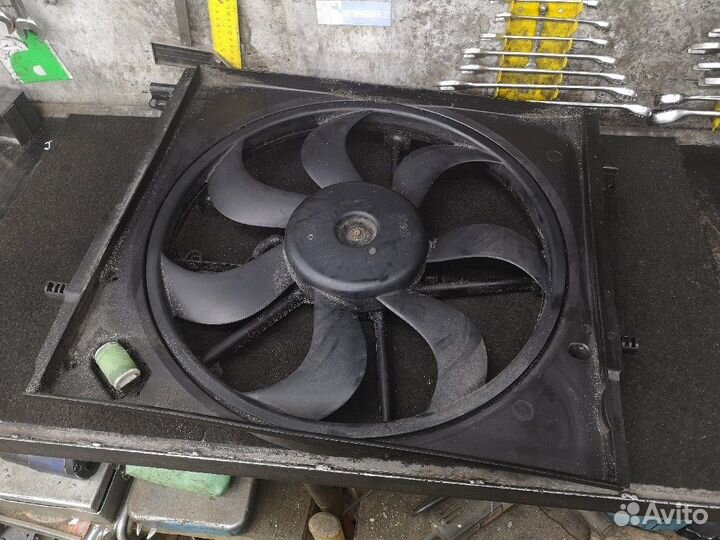 Диффузор Кашкай J11 оригинал