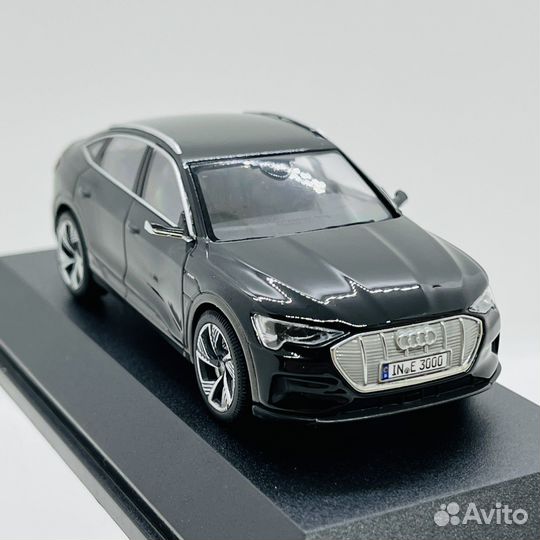 Audi e-tron Sportback iScale 1:43