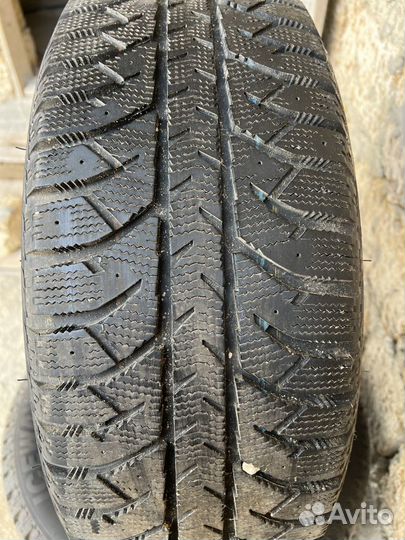 Lassa Iceways 2 215/55 R16 97T