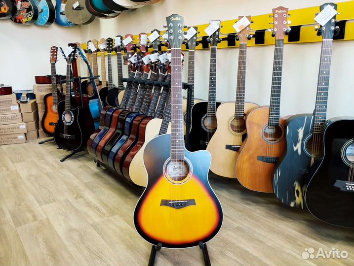 Новая гитара (производство Индонезия)