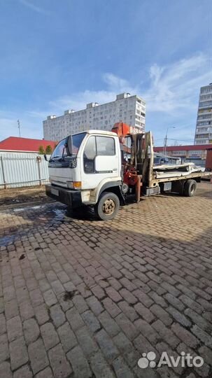 Nissan Condor с КМУ, 1992