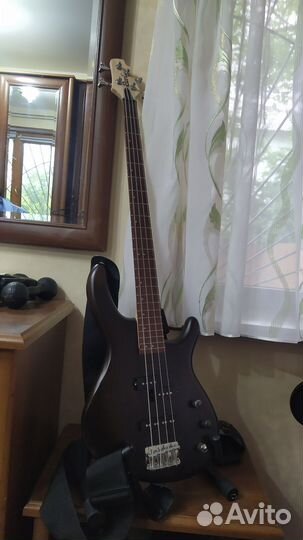 Басс гитара Cort