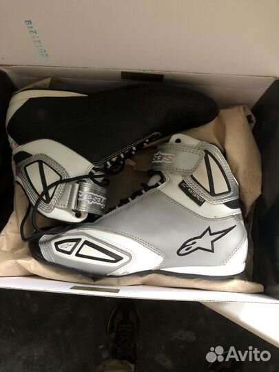 Мотоботинки женские