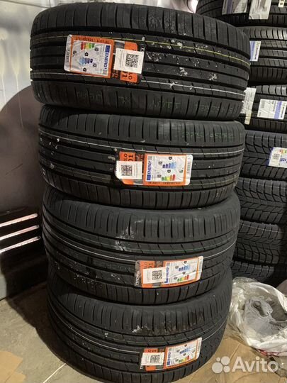 Tracmax X-Privilo RS01+ 275/45 R21 и 315/40 R21