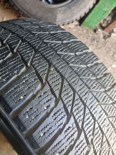 Triangle Snowlink TWT02 215/45 R17 91R