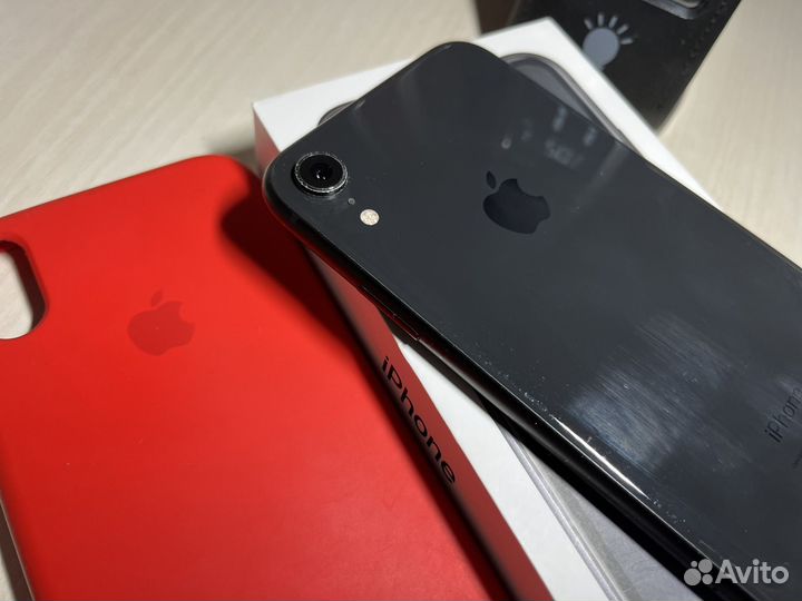 iPhone Xr, 64 ГБ