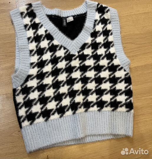 Кардиган,жилетка