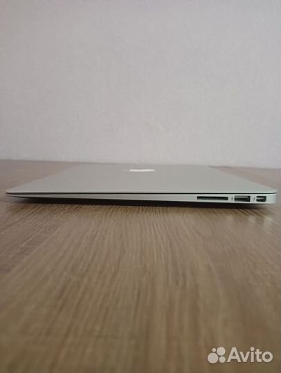 Apple MacBook Air 13 2014