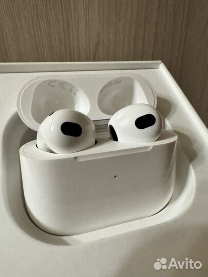Беспроводные наушники apple airpods 3