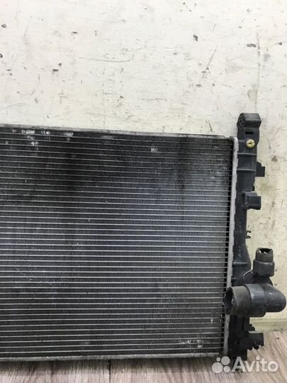 Радиатор двс Opel Astra J A17DTJ 2012