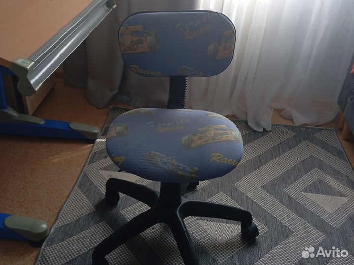 Продам растущую парту