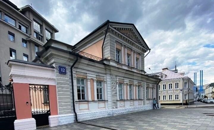 VIP особняк под представительство, 363 кв.м