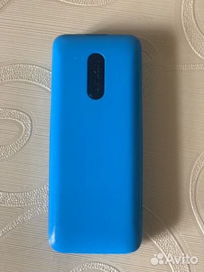 Кнопочный телефон Nokia