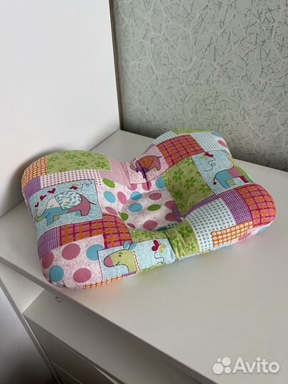 Подушка ортопедическая для новорожденных