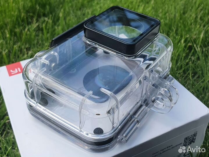 Экшенкамера Yi 4K +pixaero 3.77