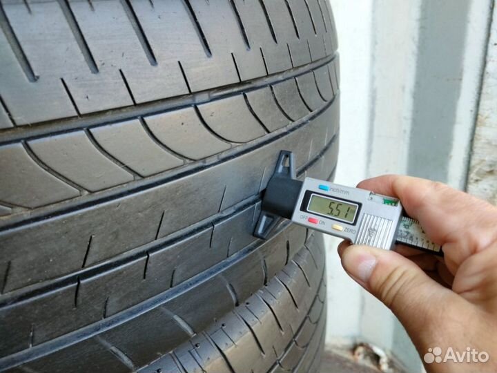 Bridgestone Dueler H/L 33A 235/55 R20