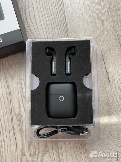 Беспроводные наушники Panasonic RZ-B100W