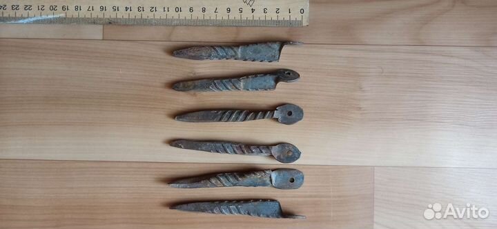 Колышки металлические